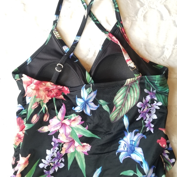 Aqua Green Tropical Floral One Piece Swimsuit - Picture 7 of 15